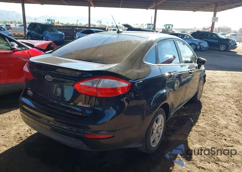 2018 Ford Fiesta Se из США, поврежденный, VIN 3FADP4BJ5JM129382